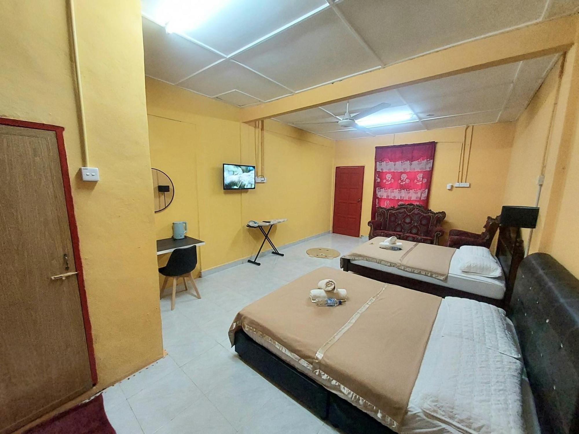 Irama Resort Amir Yjs , Pantai Irama 巴佐 外观 照片