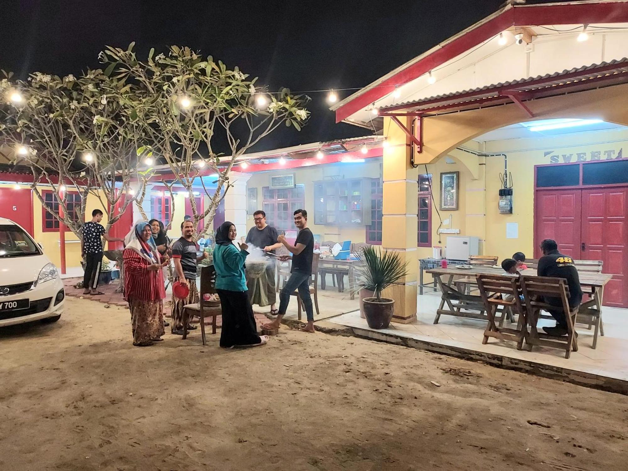 Irama Resort Amir Yjs , Pantai Irama 巴佐 外观 照片
